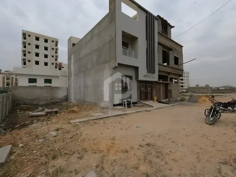 Executive Block Plot For Sale — for sale in North Karachi